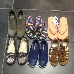 Girls shoe lot size 2 New/like new